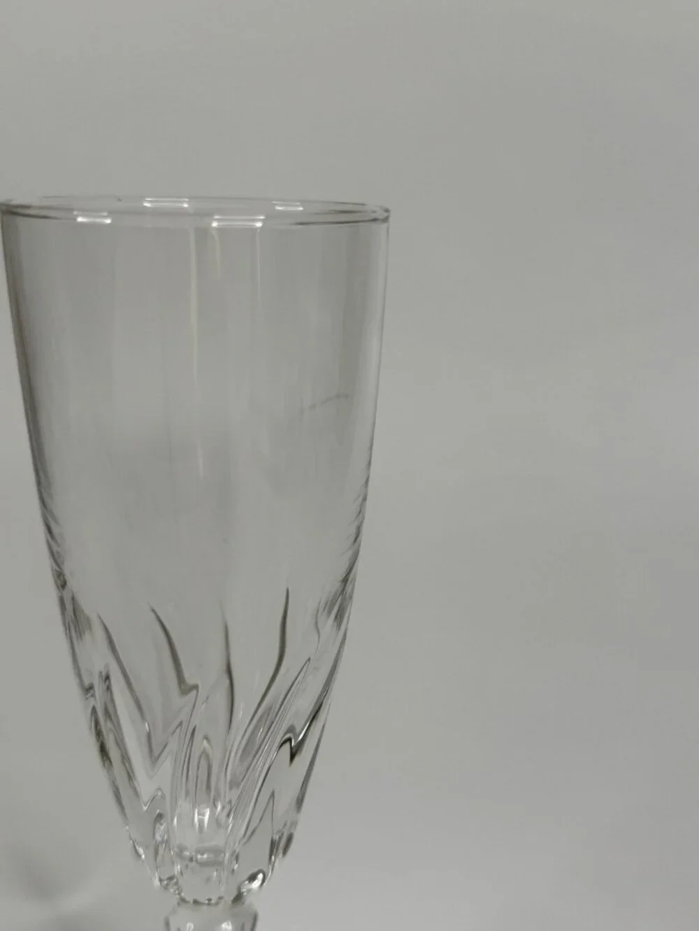 Cristal D’Arques description beautiful